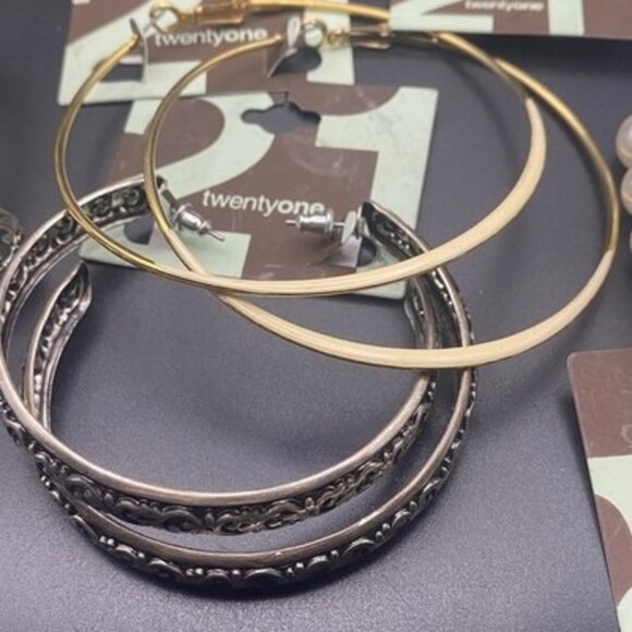 Forever 21 Jewelry Lot 9 New Tagged Pcs Bangles Bracelets Earrings Necklaces XXI - Picture 6 of 10